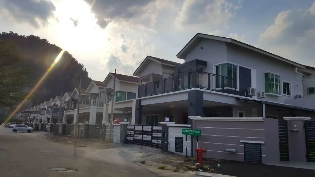 Ipoh Easteden Homestay 0*,
