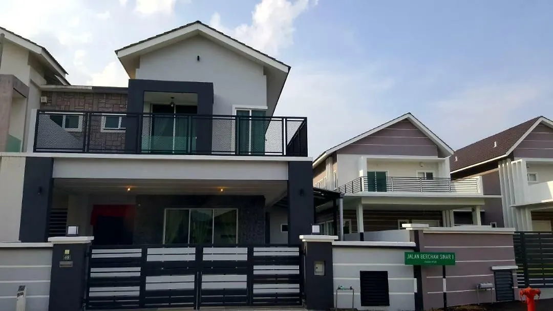 Ipoh Easteden Homestay